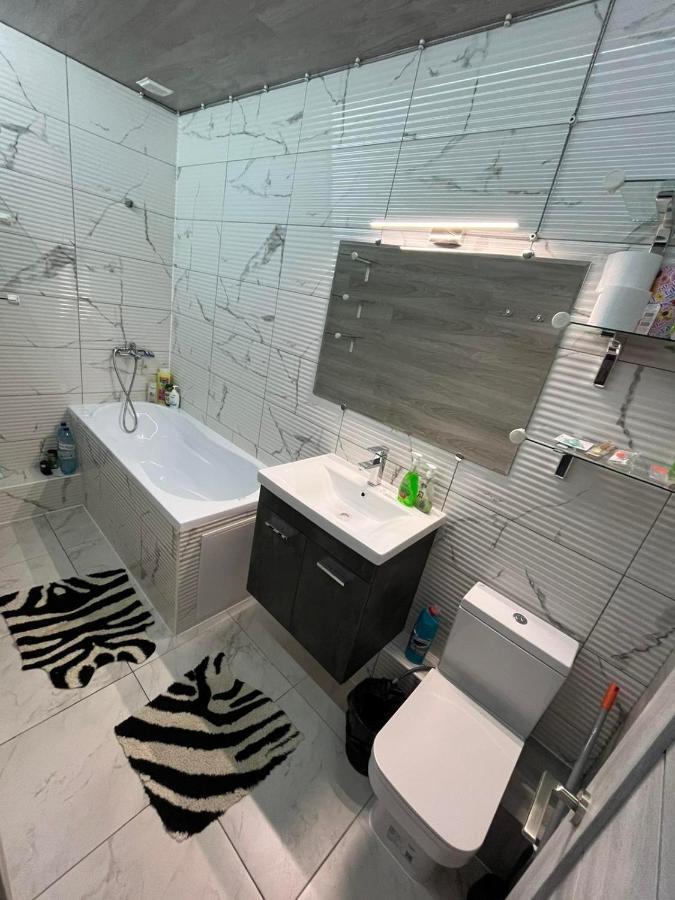 Дополнительная Cкидка Украинцам 10 Процентов Appartement Chişinǎu Buitenkant foto
